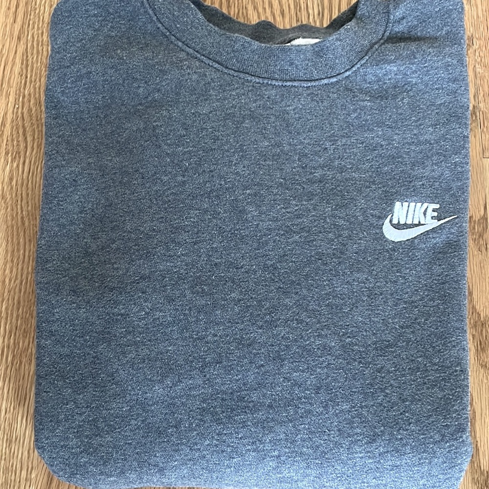 Nike Size S Heather Gray Sweatshirt